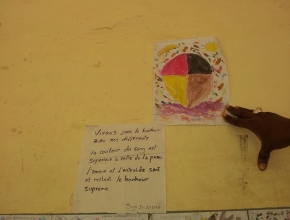Sur les murs de l'école