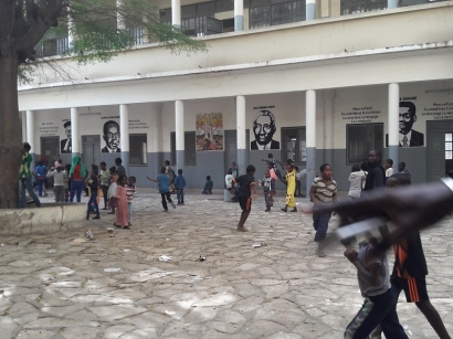 L'heure de la récré à l'école Ibrahima Diop 2