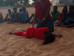 Penda, Formatrice aux premiers secours