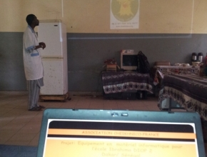 Présentation par m;Diallo du projet acquisition de matériel informatique